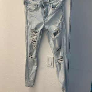 American eagle ripped jeans